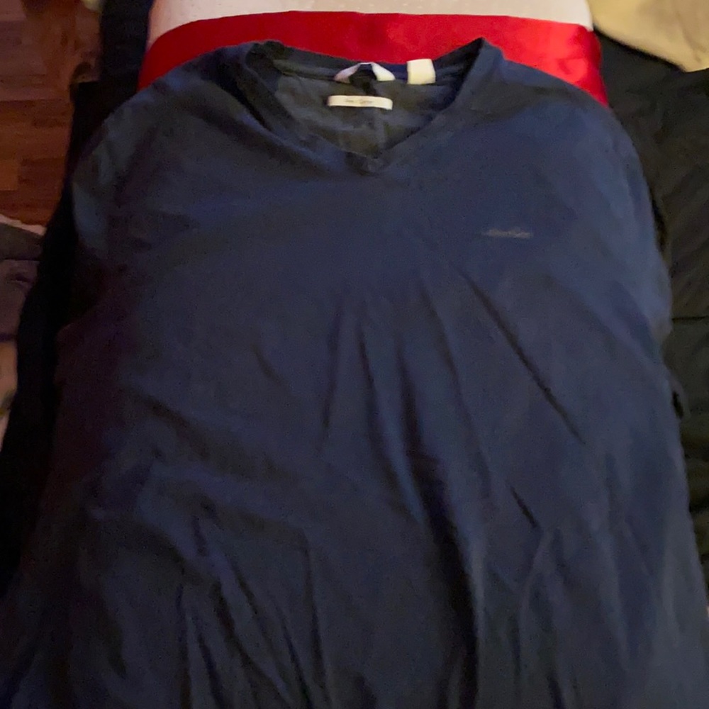 Calvin Klein t shirt